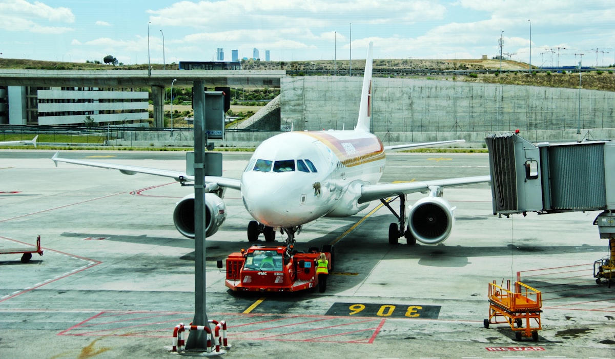 Airport Transport - Reliable Airport Transfers, Shuttles and Private Cars
