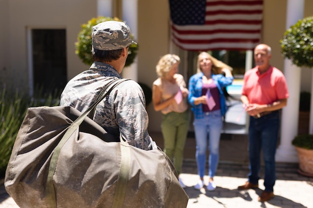 Американці віддають перевагу місцевим подорожам: Виявлено нові туристичні тренди