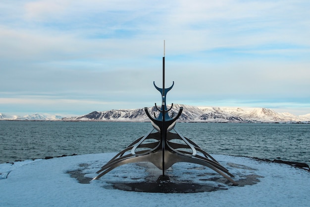 Unveiling the Splendor of Antarctic Holiday Expeditions by