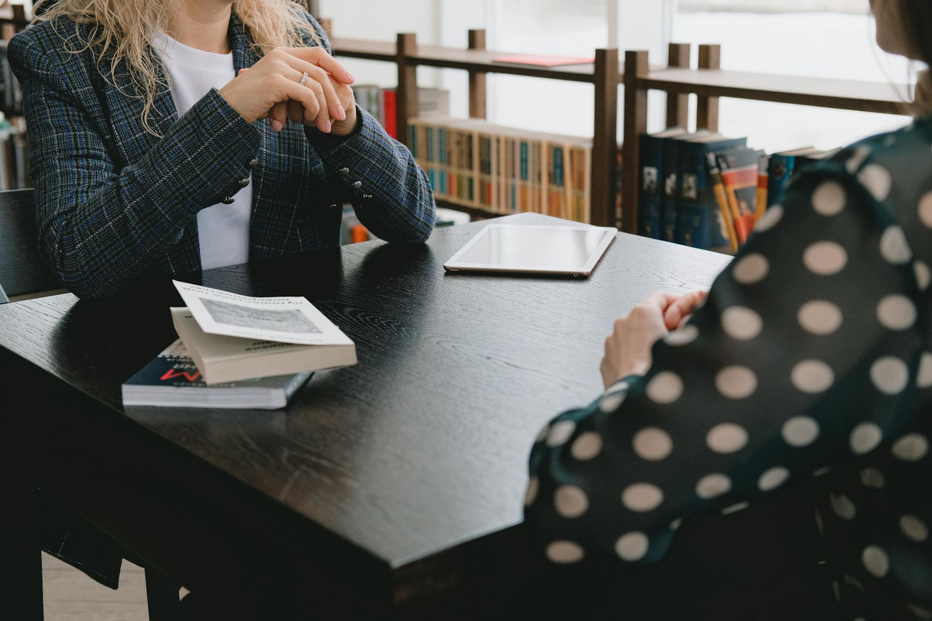 Literature Meets Cinema: A Discussion on the Classic Film GIANT