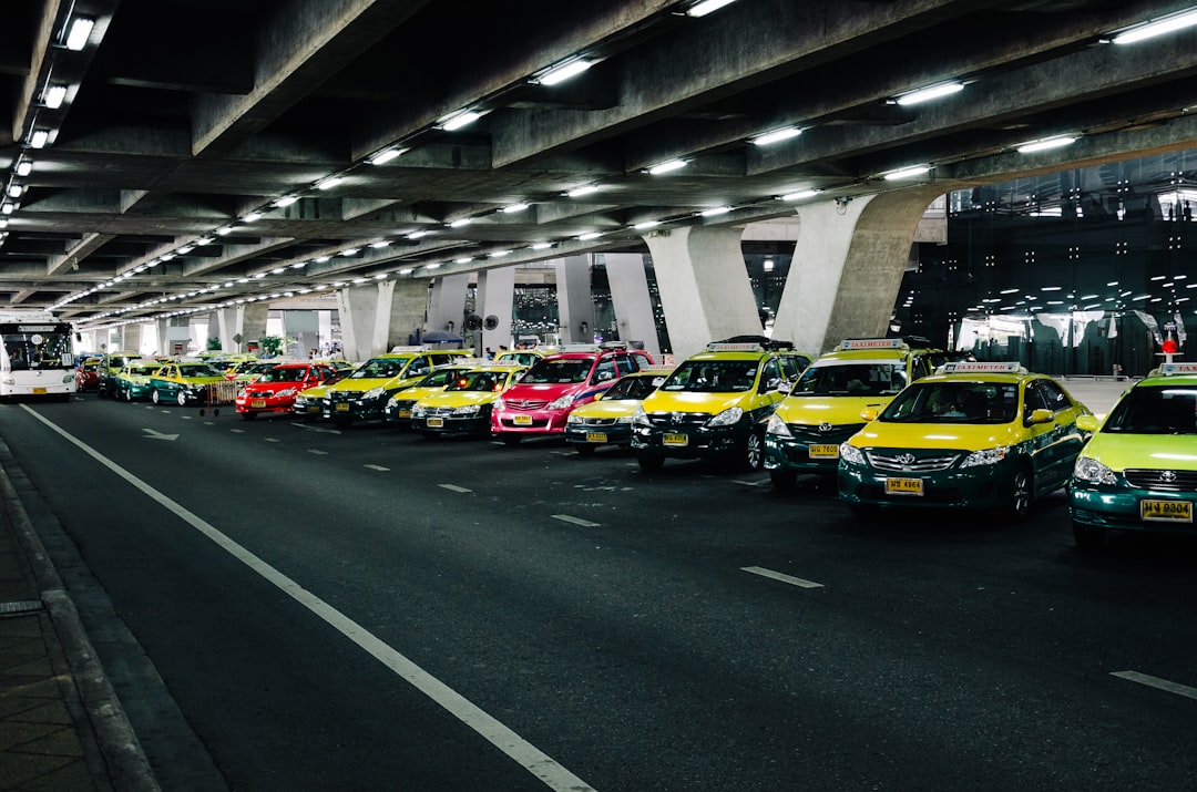 Bangkok Suvarnabhumi Airport Taxi Transfer - To and From Bangkok