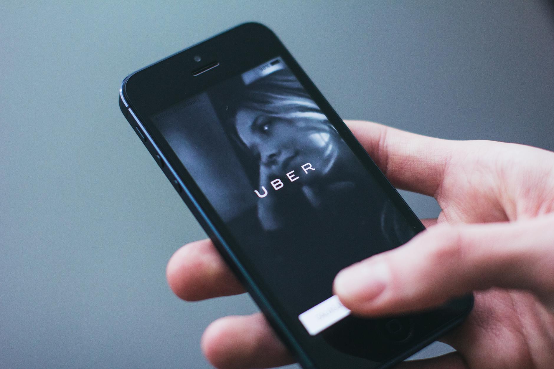 Uzbekistan: Top Taxi & Transfer Apps