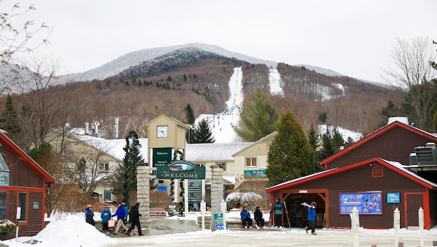 Καλύτερα μέρη για να επισκεφθείτε στη Βόρεια Καρολίνα: Εξερευνήστε τα θαύματα της πολιτείας Tar Heel