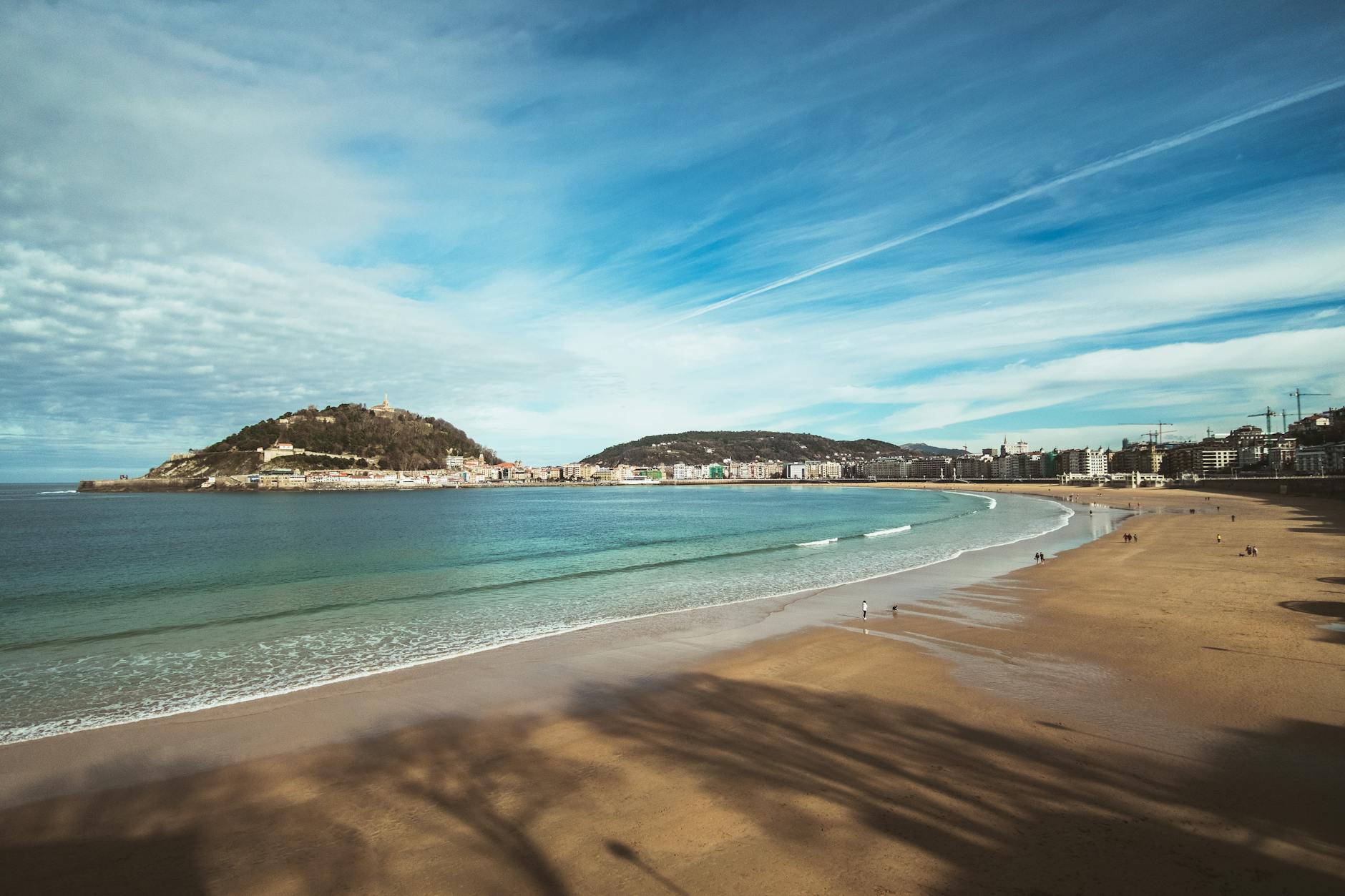 Biarritz to San Sebastian City Transfer Price - Private Car Transfer Cost & Booking Guide