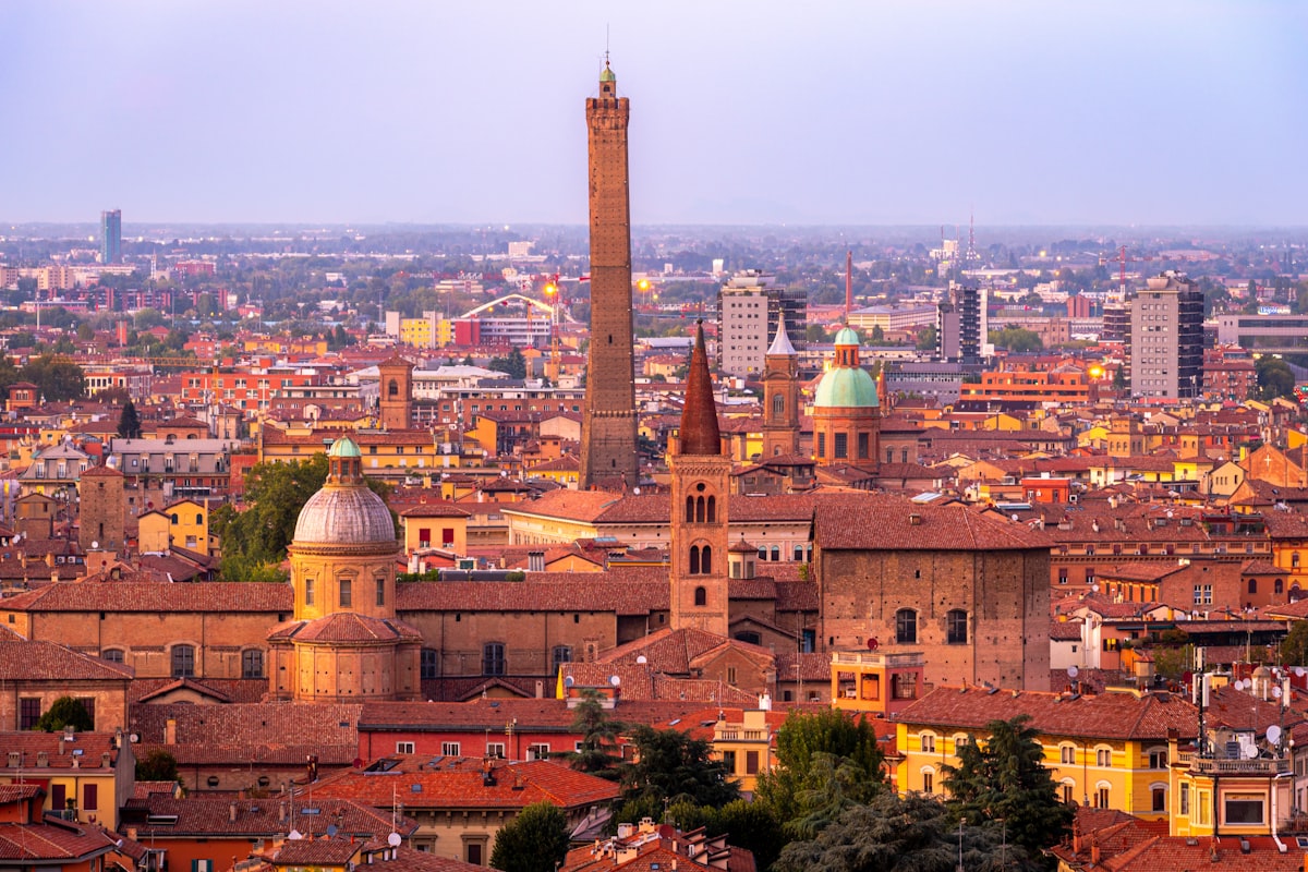 Bologna Becomes Italy’s First City to Welcome Emirates’ New A350