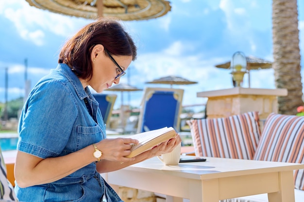 Book Goa Airport to Arambol Cab - Easy Online Booking for Safe Goa Transfers