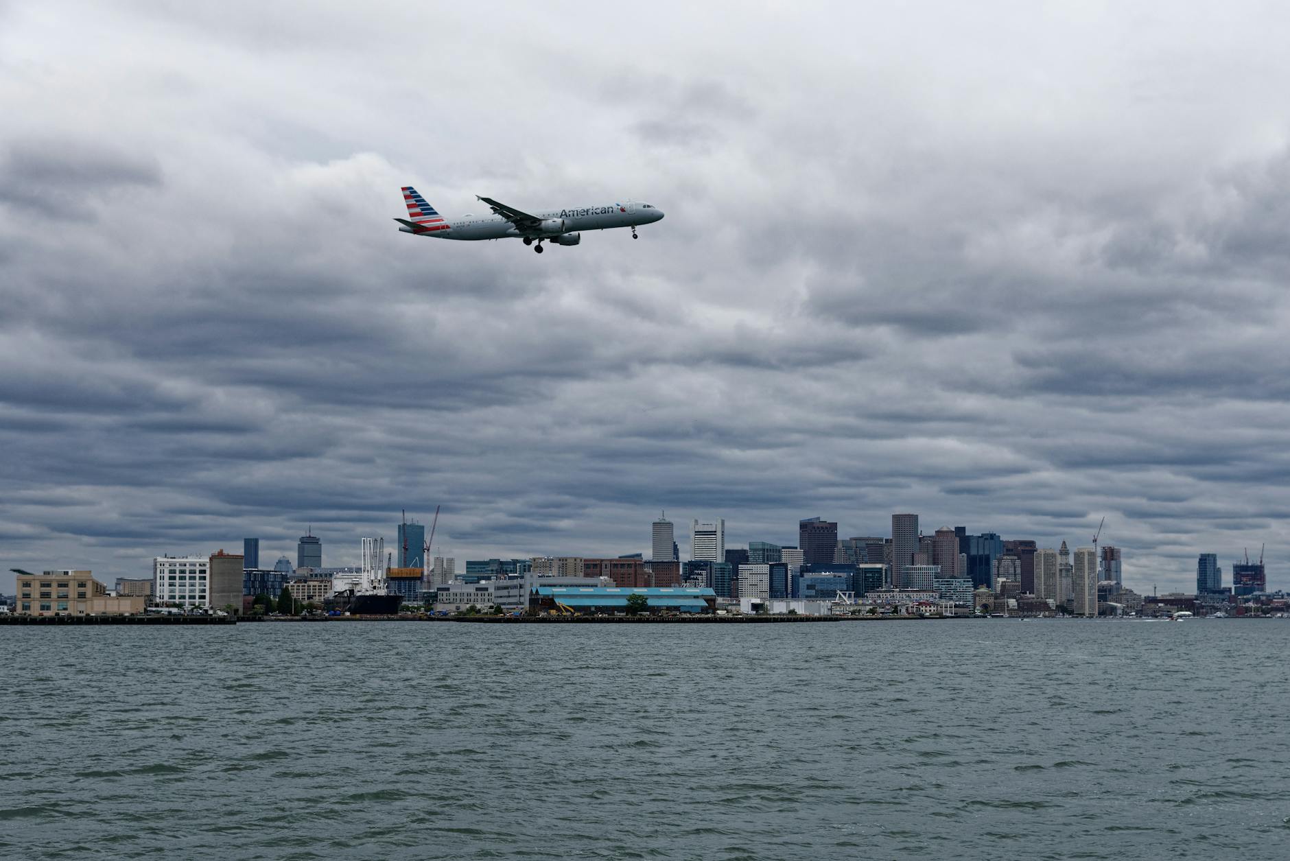 Boston Logan International Airport (BOS) – The Ultimate Terminal Guide