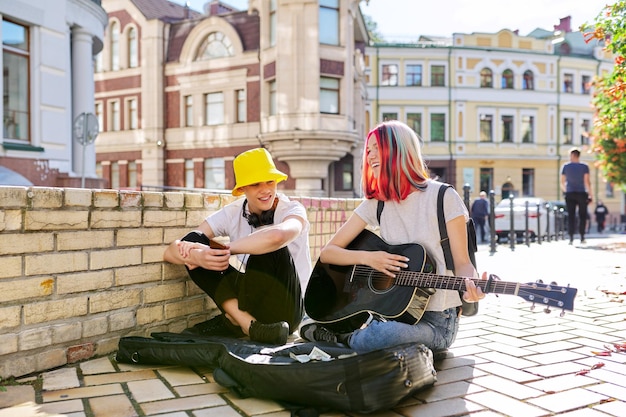 Bruges Urges Tourists to Leave Cobblestones Alone