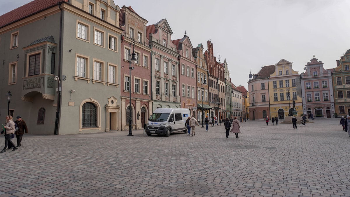 Bus Tickets from Poznań to Łódź – Cheap Fares & Easy Online Booking