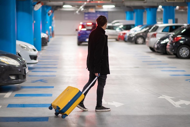 Calgary Airport Parking - Best Rates, Short-Term & Long-Term Options