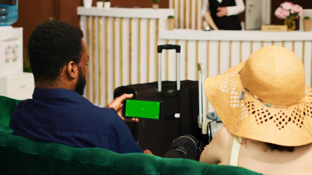 CDG Arrivals - Live Flight Status at Charles de Gaulle Airport (CDG)