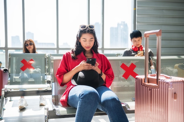 Impact of Declining Chinese Tourists on Japanese Travel and Transfer Services