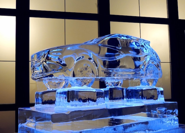 Cryo-EM Structure of the VTC Polyphosphate Polymerase Reveals Coupling Between Synthesis and Membrane Transit