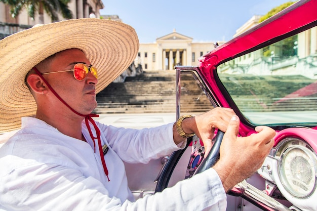 Curacao Taxi - Prices, Fares, and Useful Tips for Your Ride in Curacao