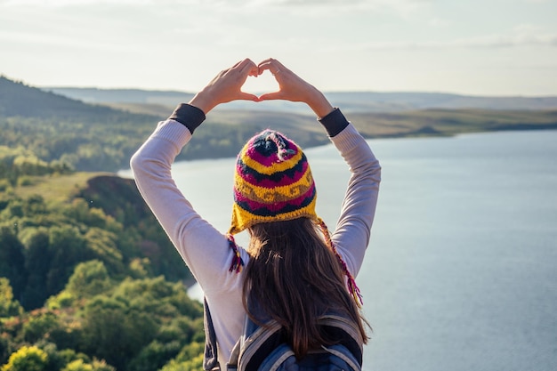 احتضان اكتشاف الذات من خلال الرقص في فنادق "نهاو