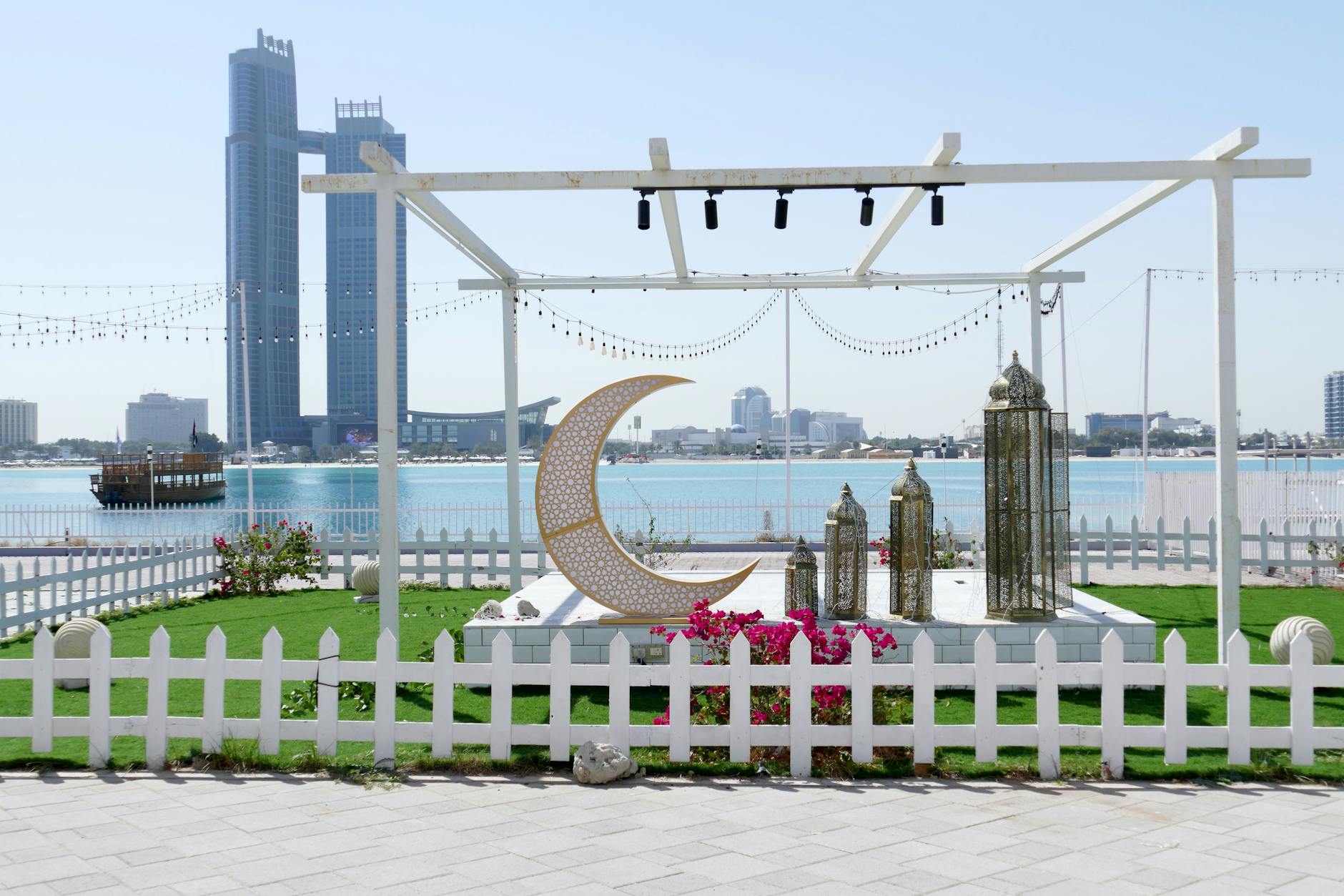 Etihad enhances Ramadan hospitality across cabins and lounges while restoring Abu Dhabi–Medina connections