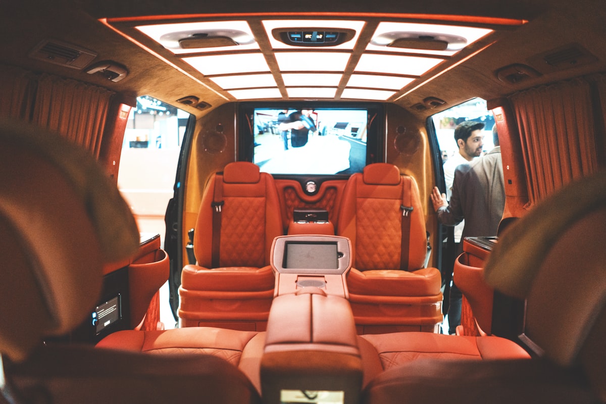Exclusive Limousine Service in Barcelona | Luxury Chauffeur