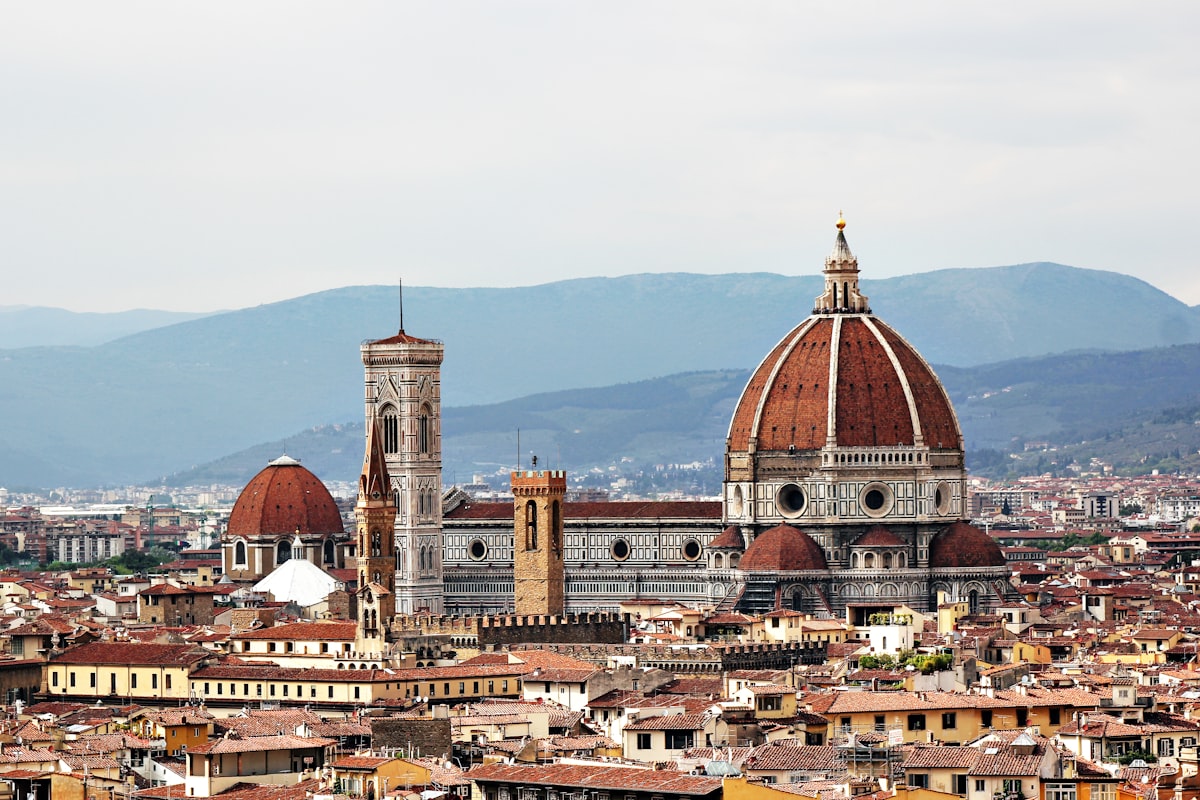 Florence, Italy - Chauffeur Limousine VTC – Luxury Private