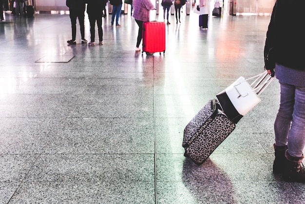 Häiriö Heathrow'n lentoasemalla: Lentojen peruuntumiset ja seuraukset