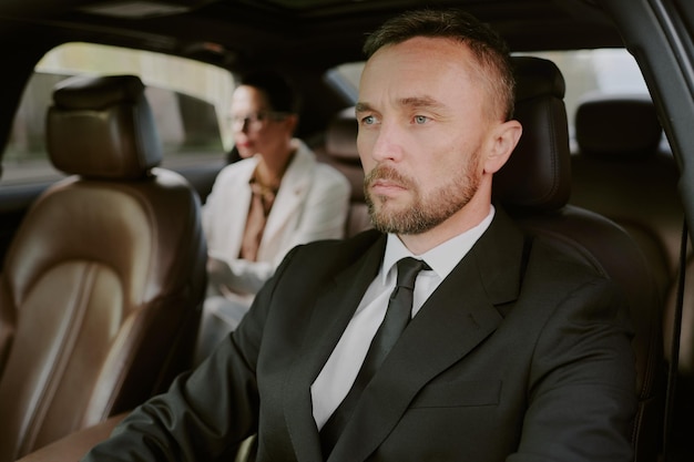 How to Get a Professional Chauffeur Service - Expert Tips