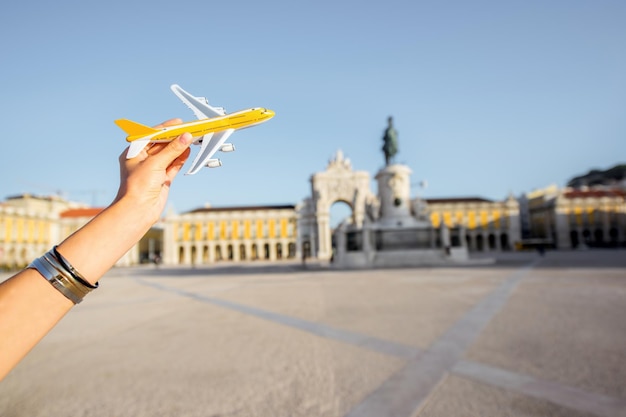 How to Get from Florence Airport to the City Center - Trams, Buses, and Taxis