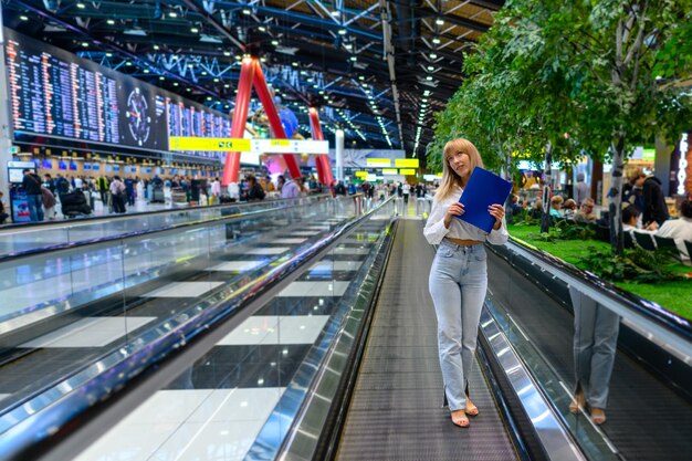 How 至 Get from Sheremetyevo Airport 至 Moscow City Center - Best Routes and Tips