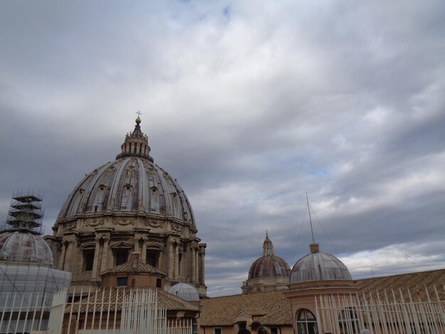 How to Get to the Vatican Museums and St. Peter's Basilica - Practical Directions, Transpабоtation Tips, and Tickets