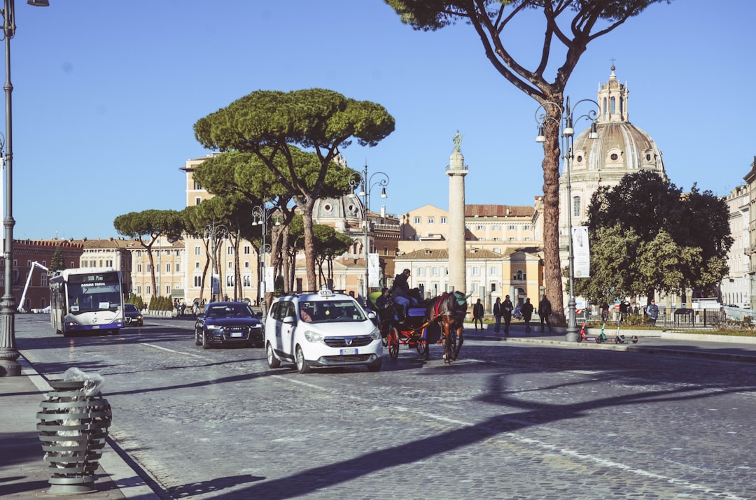 How to Hire a Car Service in Rome, Italy - A Complete Guide