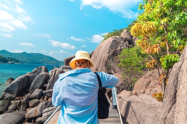 How to Travel from Koh Samui to Surat Thani Airport - Ferry, Bus, and Car Options