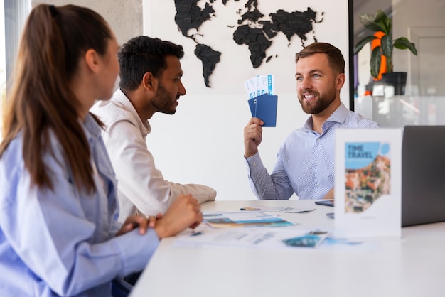 新しいビザイニシアチブがインドとフィリピン間の旅行の繋がりを強化