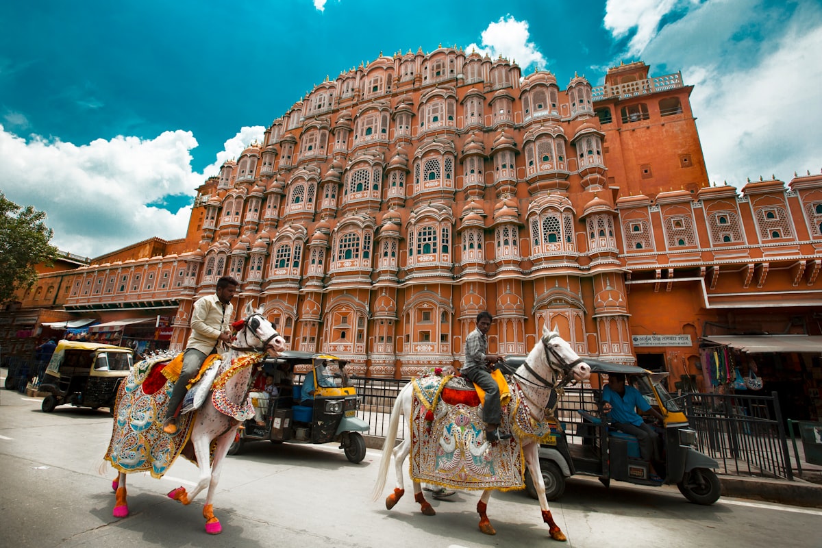 India's Tourism Sector Rebounds with Record Spending
