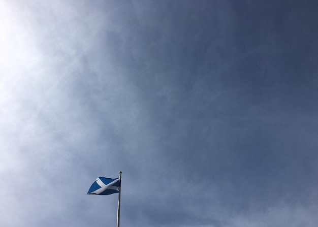 IndiGo forecasts Q4 FY26 capacity growth and reports quarterly fleet, traffic, and cash positions