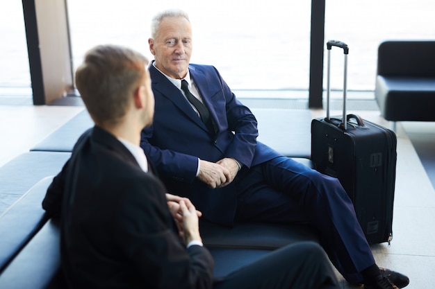 Συνέντευξη με τον CEO της GetTransfer Alexander Sapov σχετικά με τις νομικές ενέργειες που βρίσκονται σε εξέλιξη για την ανάκτηση κεφαλαίων και την επιτάχυνση της αποπληρωμής των οδηγών μετά από εχθρική απόπειρα εξαγοράς