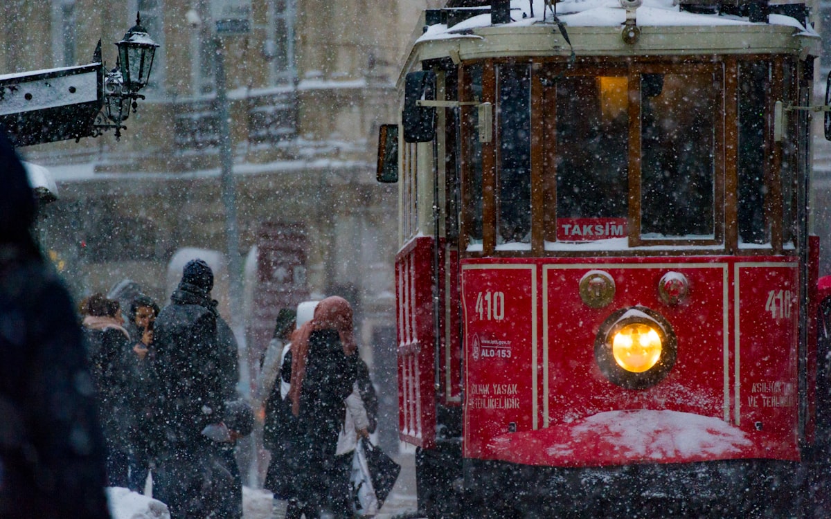 When Snow Hits Istanbul: Timing, Travel Impacts und Smart Transfer Choices
