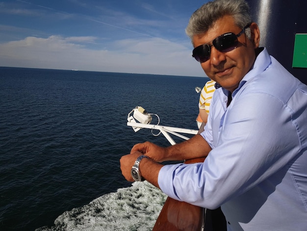 KimaniLife.com CEO Amir Benesh Highlights the Future of Luxury Travel and Blockchain at TOKEN2049 Singapore 2025