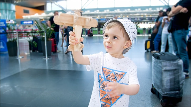 Lisbon Airport with Kids - Everything You Need to Know
