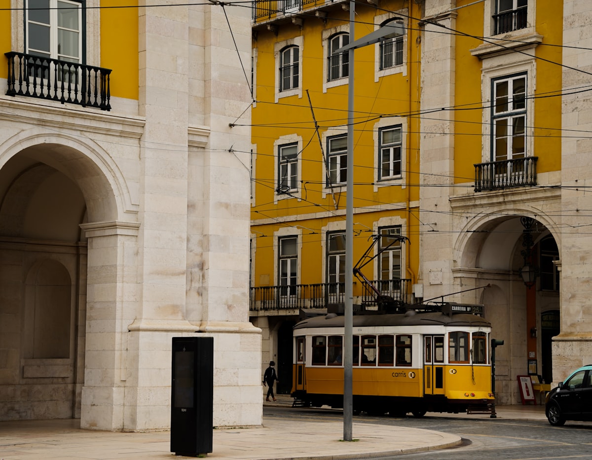 Lisbon Taxi and Lisbon Airport - Το Ultimate Guide to Getting Around