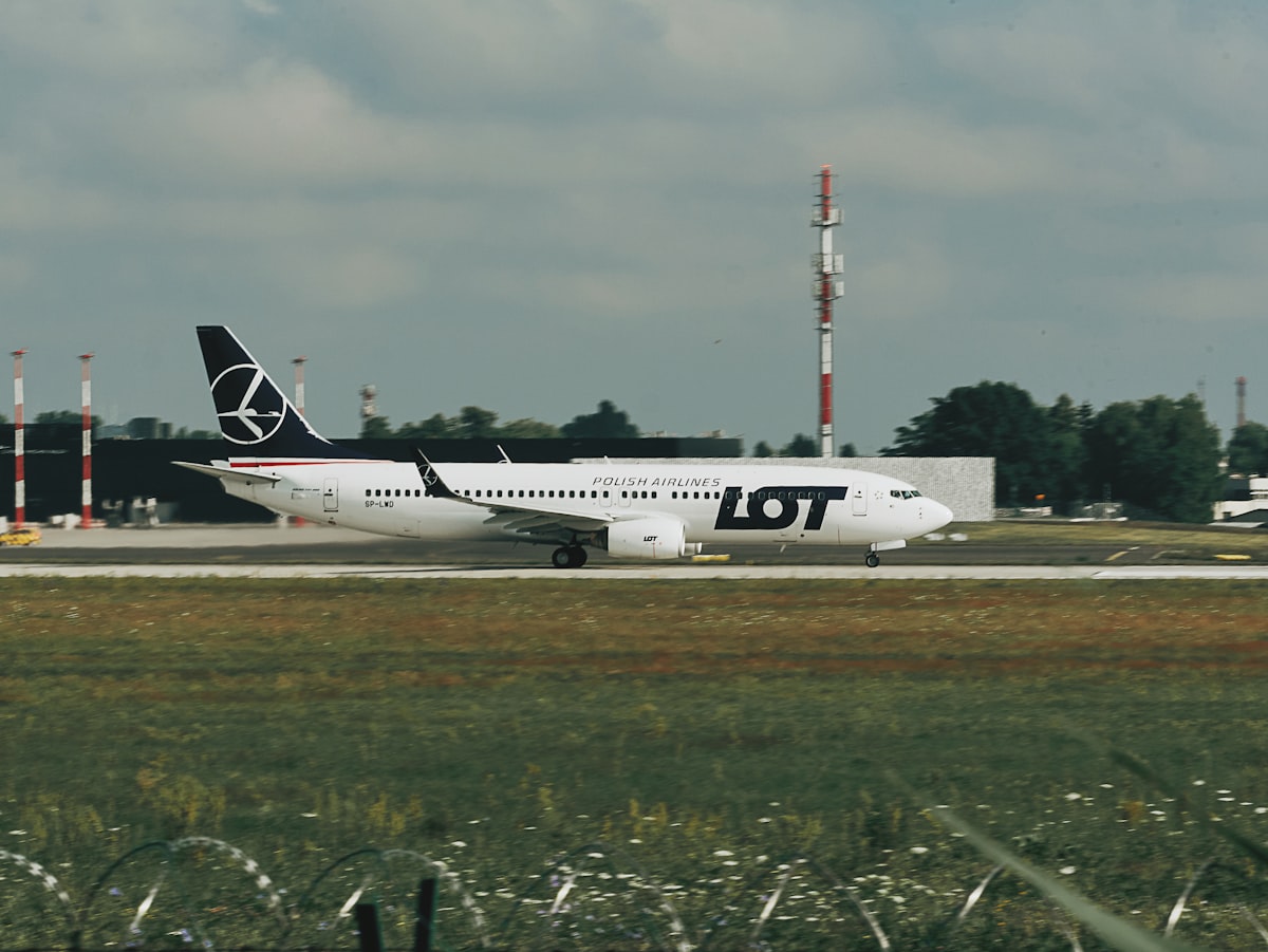 LOT Polish Airlines to Offer Four Weekly Flights from Warsaw to Almaty Starting 2026