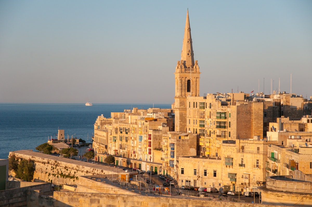Malta Taxi Guide - Safe, Easy Airport Transfers and City