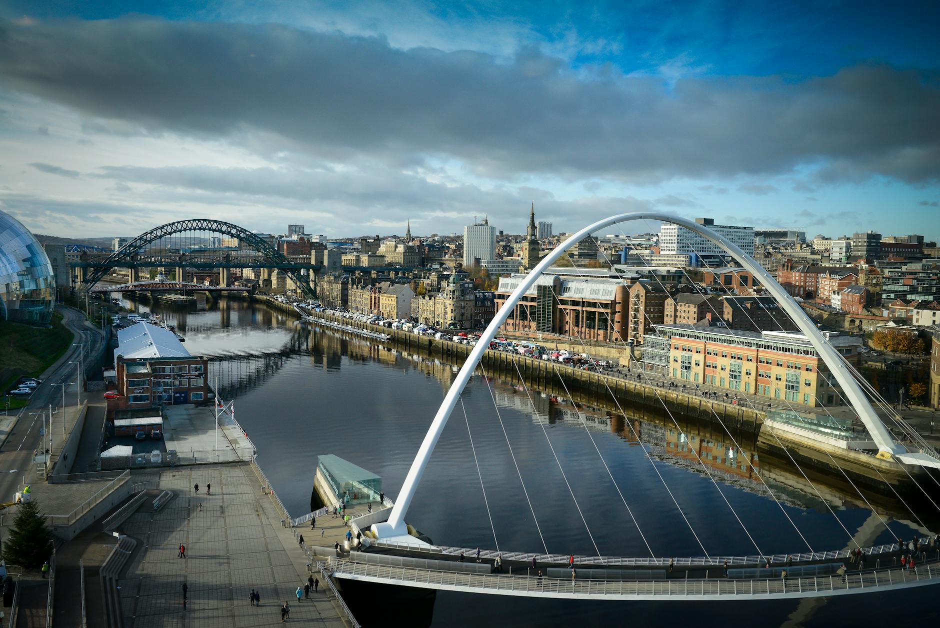 Morpeth Cabs to and from Newcastle upon Tyne - Reliable Taxi Service