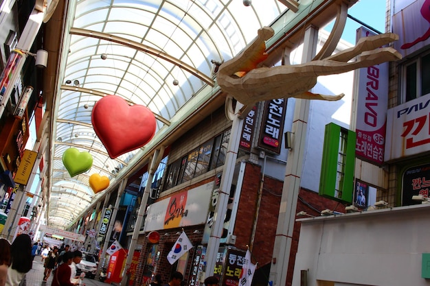 Osaka-Kansai Expo Surpasses Ten Million Visitors: Aiming