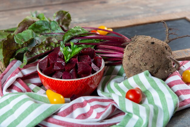 Discover the Vibrant Turkish Beetroot and Yoghurt Dip