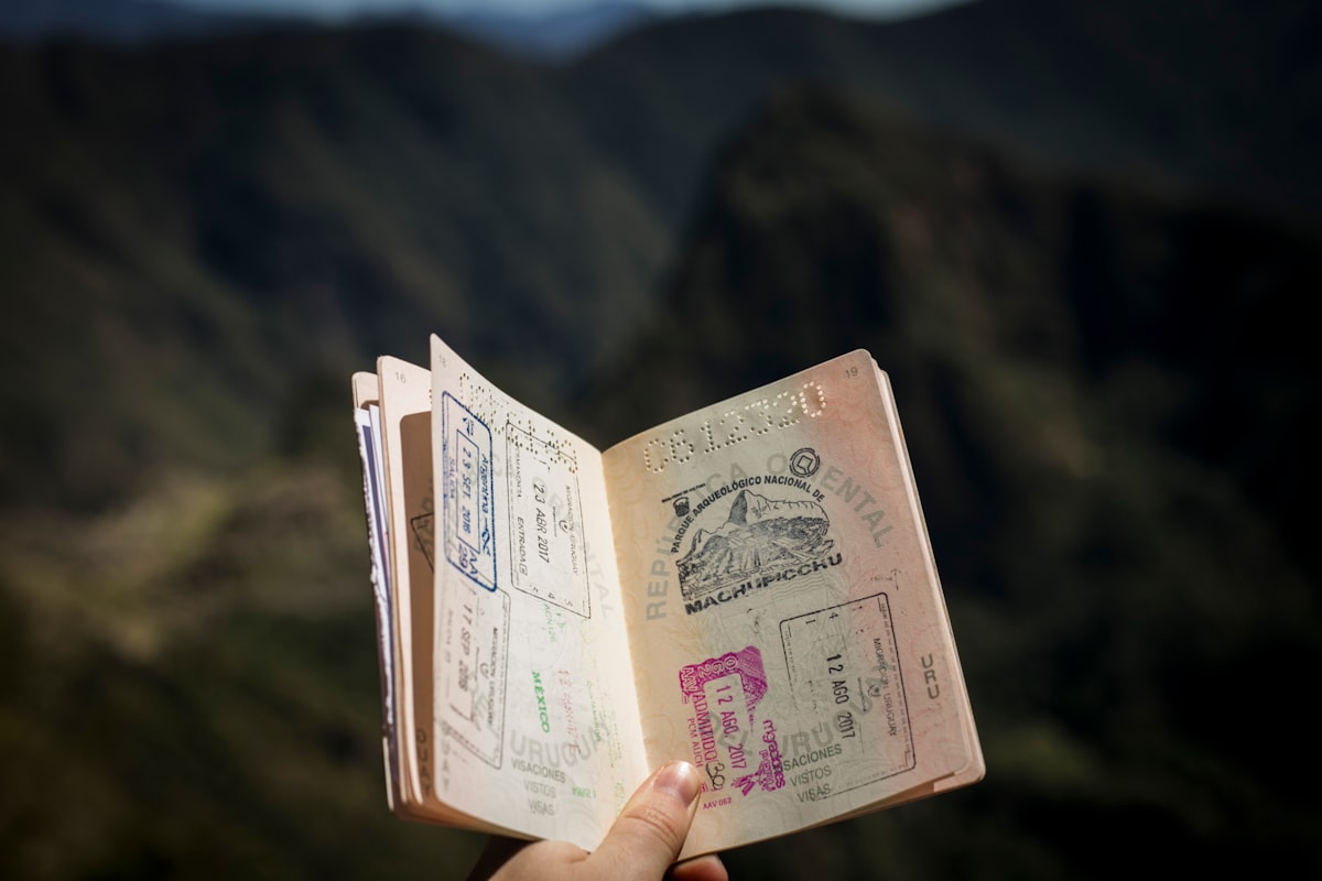 The Revival of Printed Travel Guides in 2026 and What it Means for Modern Travelers
