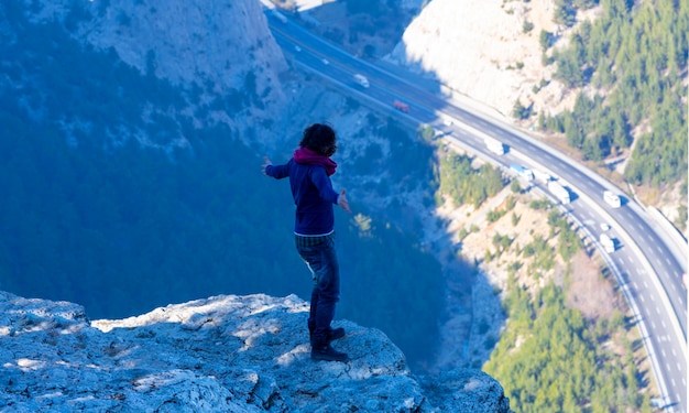 Exploring the Rapid Rise of Online Multi-Day Tours and What