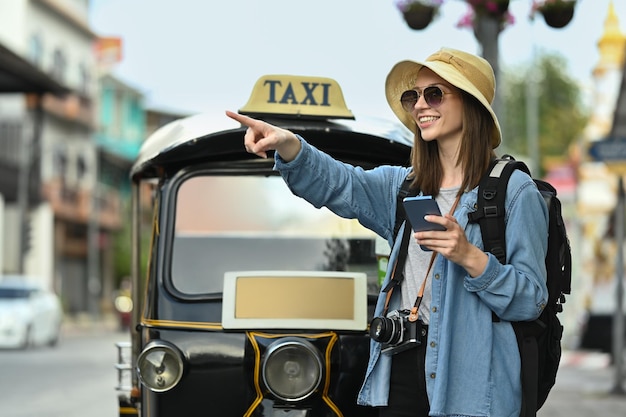 Save Up to 70% on Taxi Fares at Paris Beauvais-Tillé Airport