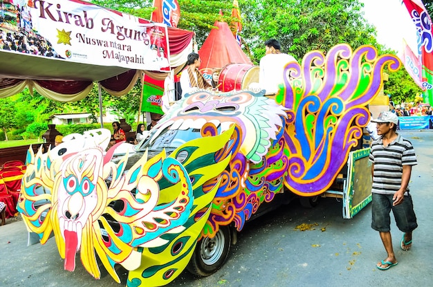 How the Pacu Jalur Festival Influenced a Significant Jump in Riau's Tourism Visits in 2025