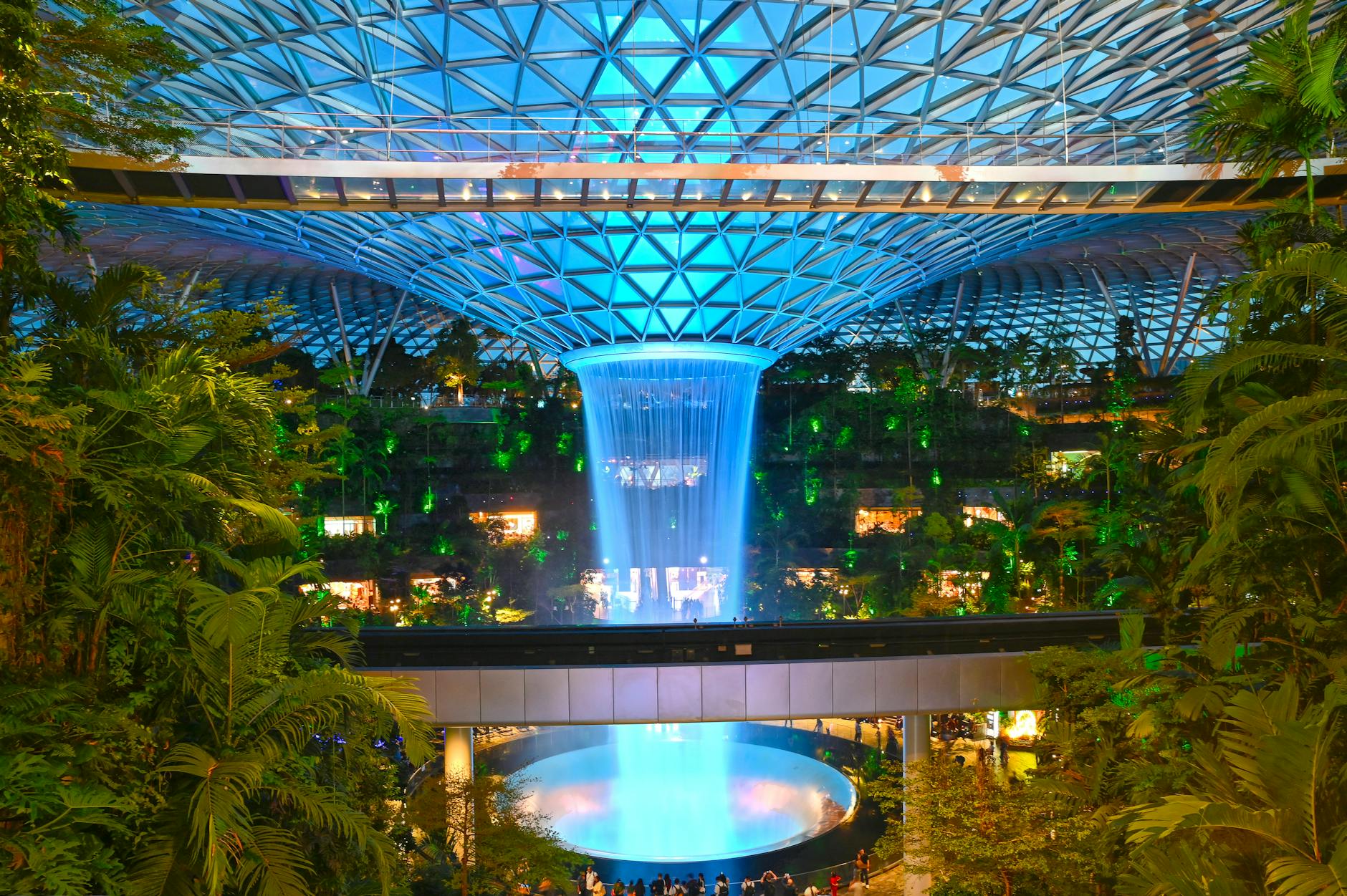 Singapore Changi Airport (SIN) Shuttle & Airport Transfer Services