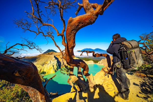 Відкрийте для себе приголомшливі ландшафти Танзанії завдяки індивідуальним сафарі-пакетам для вашої ідеальної подорожі