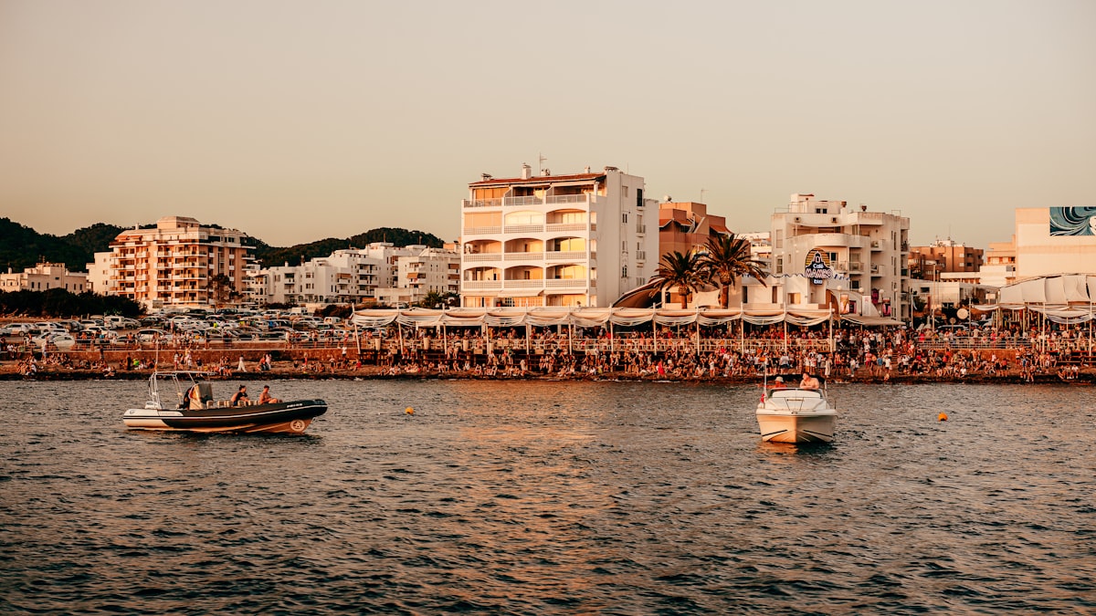 Taxi Ibiza - Fares, Stops, and Phone Numbers