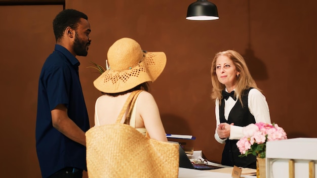 Top 14 Tips for Welcoming Guests to Your Vacation Rental